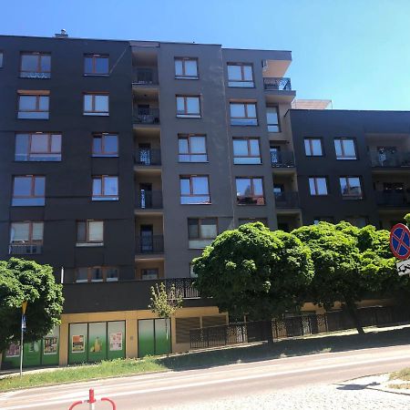 Klimatyzowany Apartament Egipt Z Sauna I Miejscem Parkingowym 凯尔采 外观 照片