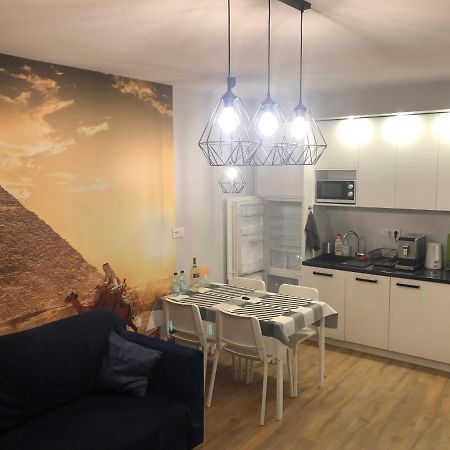 Klimatyzowany Apartament Egipt Z Sauna I Miejscem Parkingowym 凯尔采 外观 照片