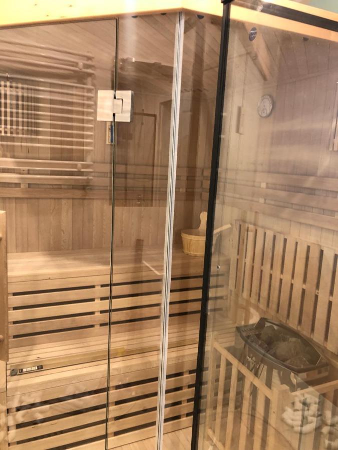 Klimatyzowany Apartament Egipt Z Sauna I Miejscem Parkingowym 凯尔采 外观 照片