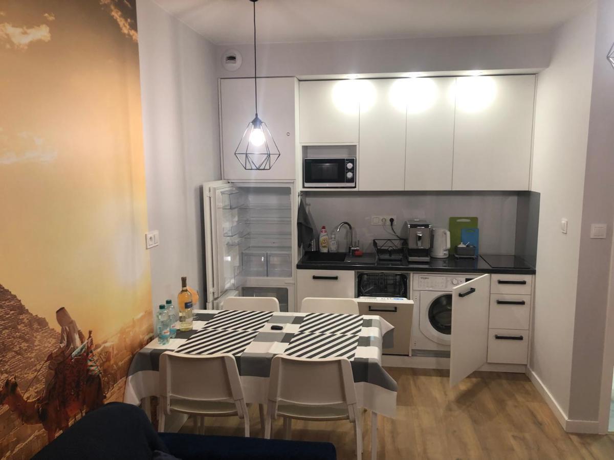 Klimatyzowany Apartament Egipt Z Sauna I Miejscem Parkingowym 凯尔采 外观 照片