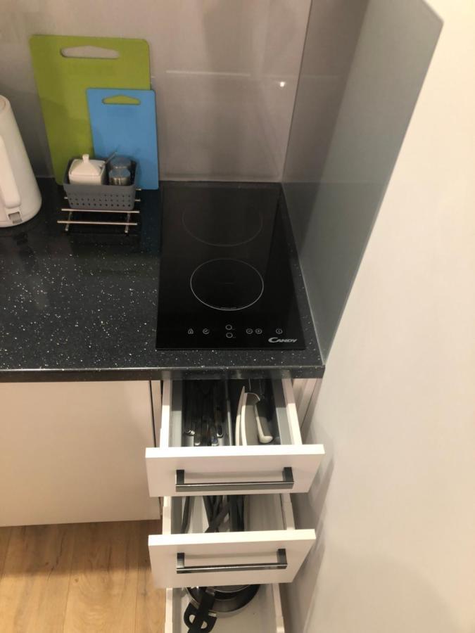 Klimatyzowany Apartament Egipt Z Sauna I Miejscem Parkingowym 凯尔采 外观 照片